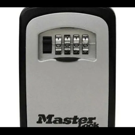 Port Village Parking Διαμέρισμα Κασί